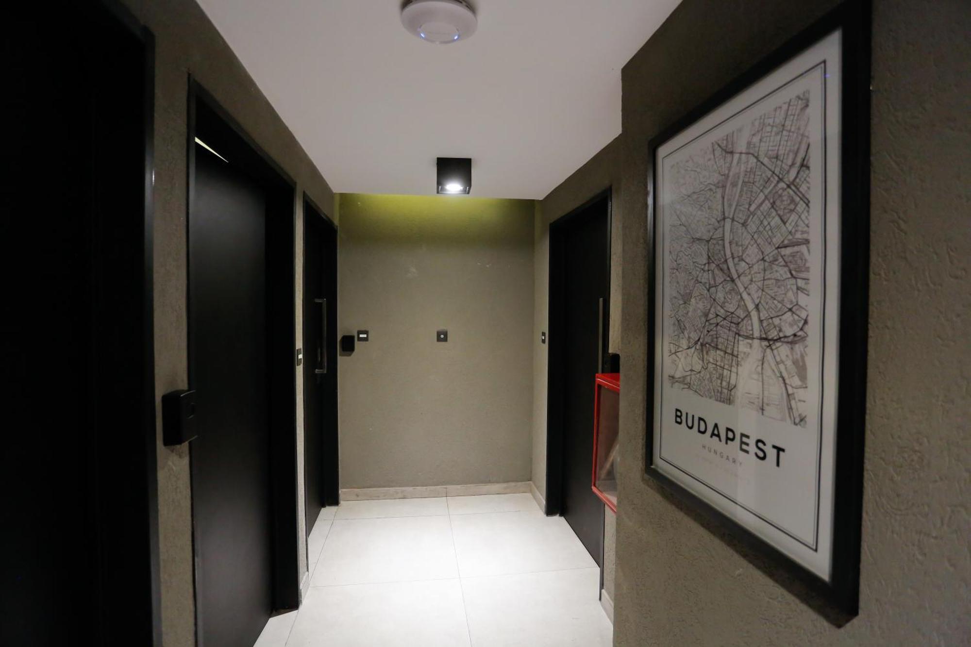 Own Belgrano Studios & Suites Buenos Aires Extérieur photo